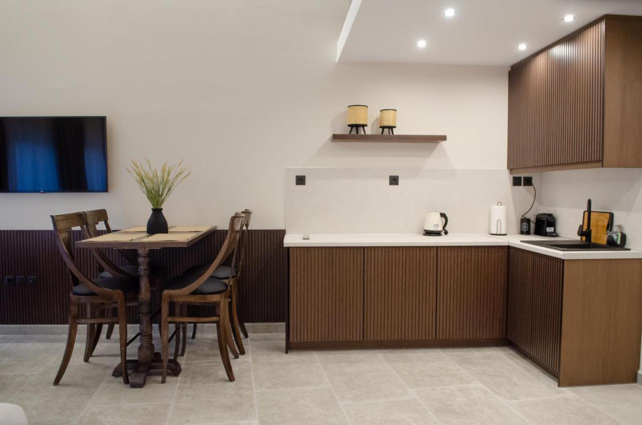Leone Suites Nafpaktos Ngoại thất bức ảnh